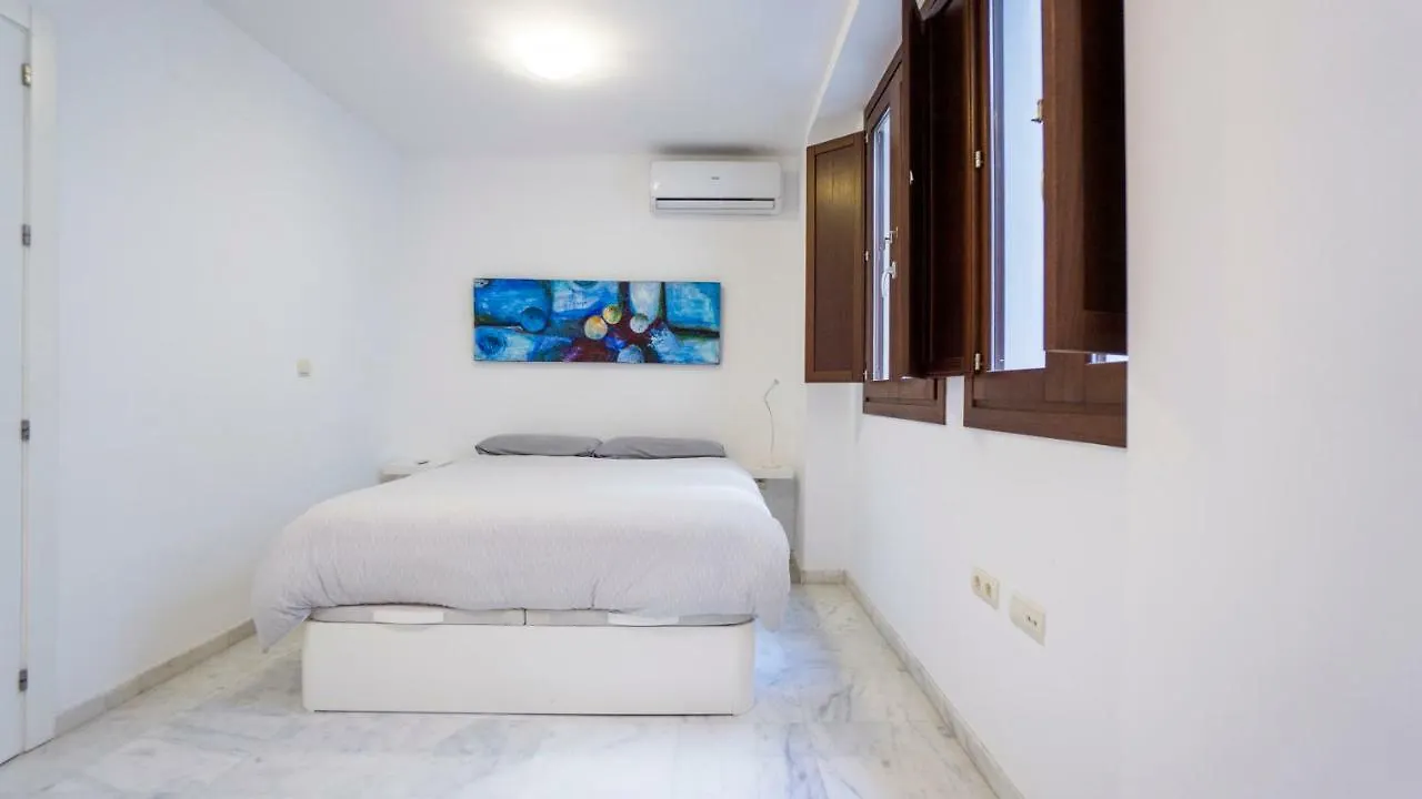 Rentalsevilla Espacioso Duplex En La Puerta Real Apartment Sevilla