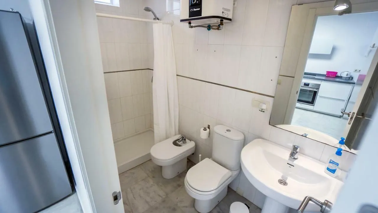 RentalSevilla Espacioso dúplex en la Puerta Real España